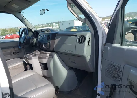 2011 Ford E-250 Commercial z USA, uszkodzony, nr VIN 1FTNE2EL5BDB28798